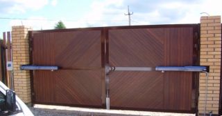 Купить распашные ворота из сэндвич-панелей Назарово, цена от 2759 руб.