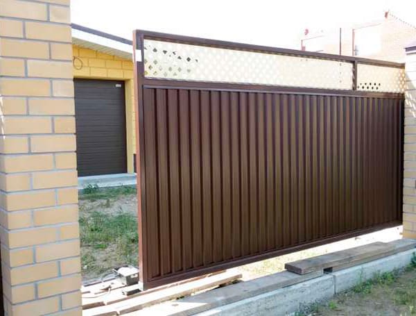 Эстетика и Надежность: Ворота Grand Line для Вашего Дома в Назарово от 37272 руб